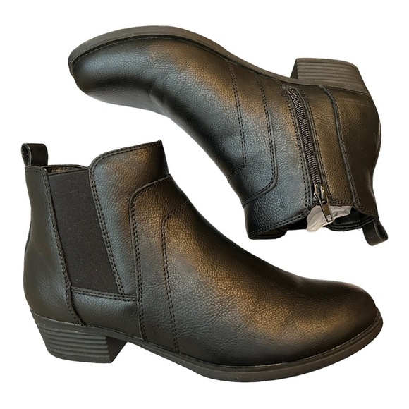 SUGAR Women's Trixy Ankle Booties - Picture 4 of 12